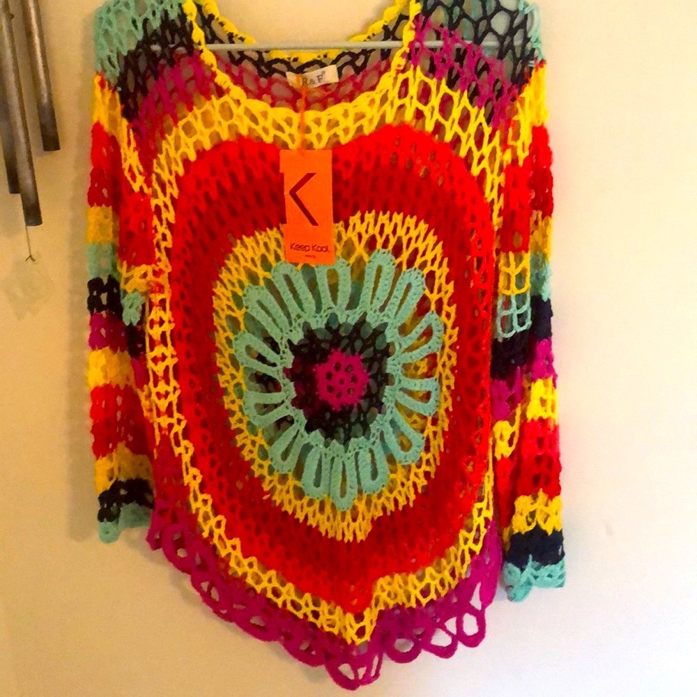 ZULILY R&F Psychedelic Crotchet long sleeve top